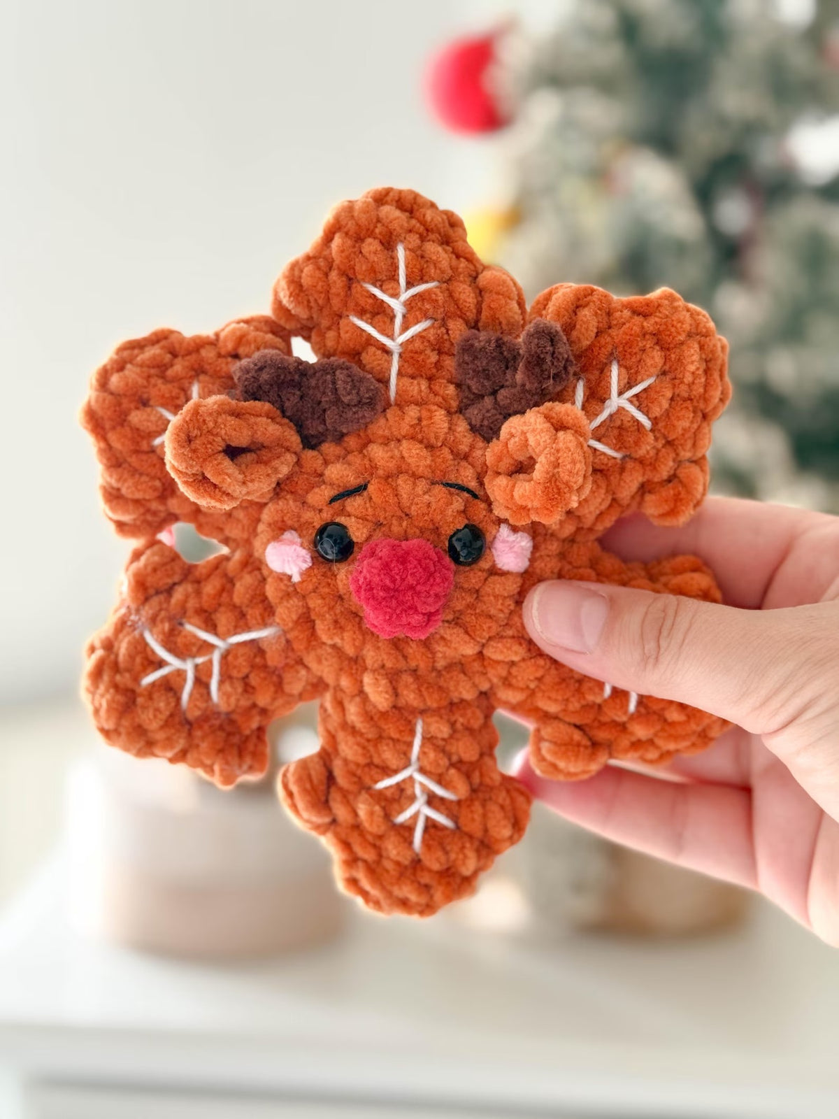 No-Sew Christmas Snowflakes Crochet Pattern PDF